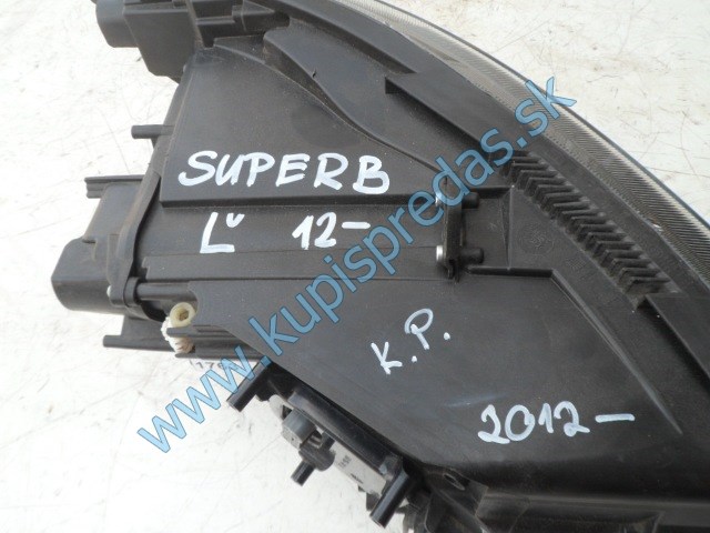 ľavý predný xenón na škodu superb 2 lift, 3T1941017H